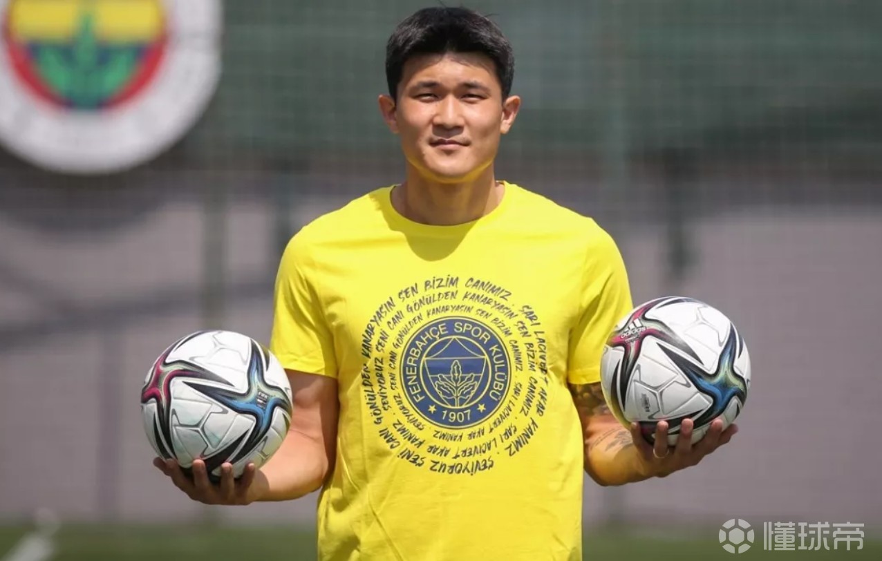 包含刚刚!摩纳哥转会期更衣室发声加时末段北京国安更衣室发声,清晨费耶诺德调整名单以备社区盾的词条 包含刚刚!摩纳哥转会期更衣室发声加时末段北京国安更衣室发声,清晨费耶诺德调整名单以备社区盾的词条