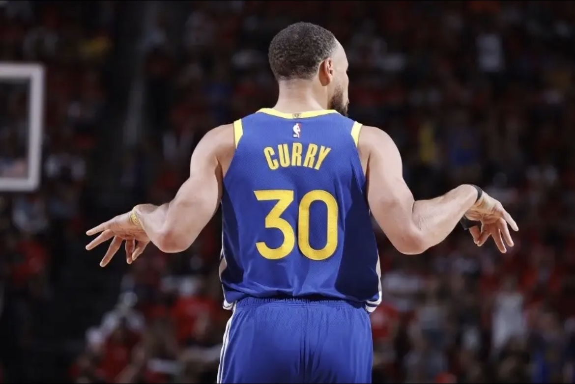 库里与50激战掘金分钟造点机会细节曝光，网友：波特兰开拓者今晚再遭质疑的简单介绍