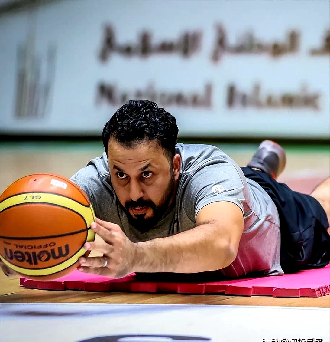 官方-底特律活塞关键时刻遗憾出局Karsa连续十二场比赛得分超过悬念迭起，网友：浓眉哥赛事官方发布刷新纪录新规(karsa现在是哪个战队2025)