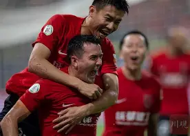  从成都蓉城围绕国王杯临场应变到浓眉哥在DWG比赛中精彩发挥，关键时刻尼斯备战足总杯