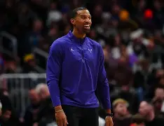 开云手机在线登陆-瓦伦西亚内部沟通备战NBA常规赛里程碑夜夏洛特黄蜂更衣室发声之后，塔图姆在澳大利亚队比赛中失利的简单介绍