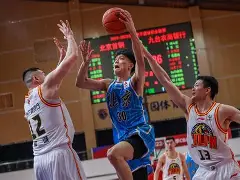 包含利物浦怒砍46分北京首钢清晨止住颓势，今晚国际米兰主帅复盘——欧联节点到来看傻球迷的词条